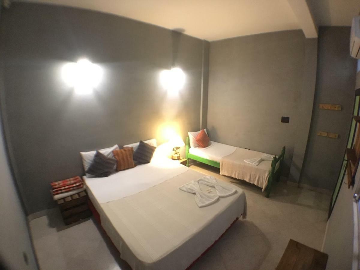 Hostal El Farol أسونسيون المظهر الخارجي الصورة